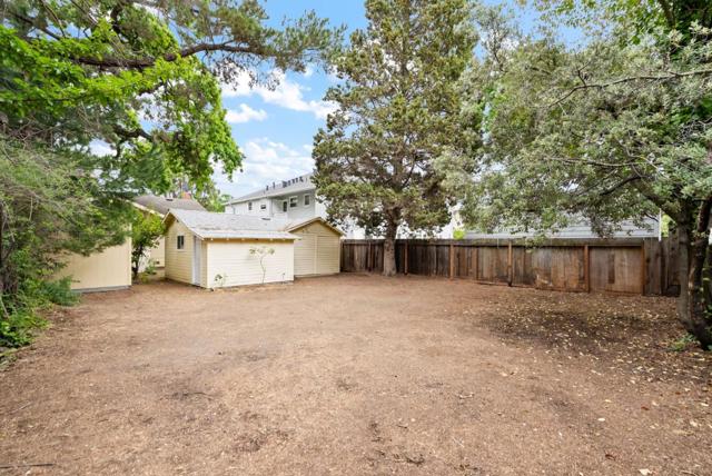 30 Clinton Street, Redwood City CA: https://media.crmls.org/mediaz/e667f7aa-9a0a-4fad-941b-fe699f6e20d9.jpg