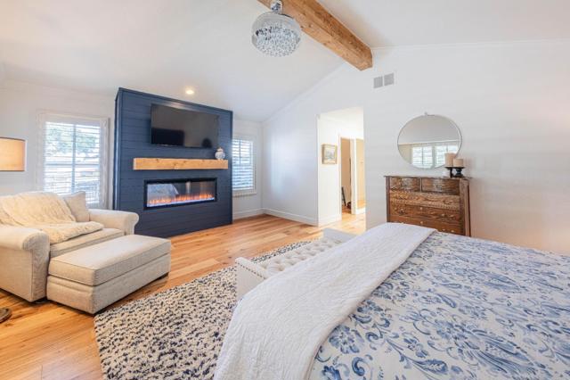 25552 Meadowview Circle, Salinas CA: https://media.crmls.org/mediaz/e66830eb-05b2-4893-887e-e249a2c094a0.jpg