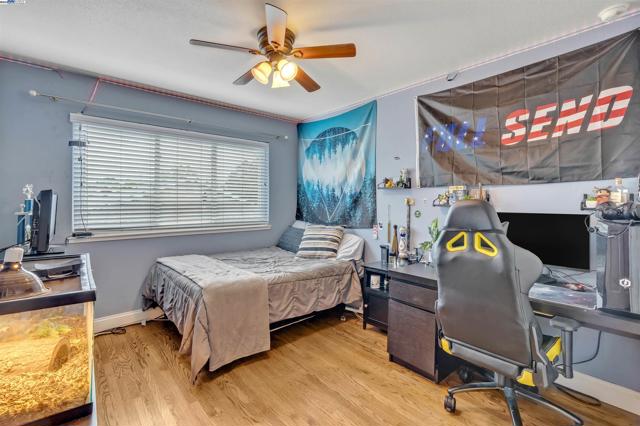 1632 Saint Norbert Dr, Danville CA: https://media.crmls.org/mediaz/e6690931-954b-4ea2-a1e5-9ee021c31c79.jpg