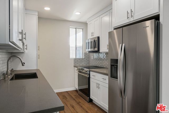1342 HARVARD Street, Santa Monica CA: https://media.crmls.org/mediaz/e669db21-49ba-4673-9841-5b5c4f35bc95.jpg