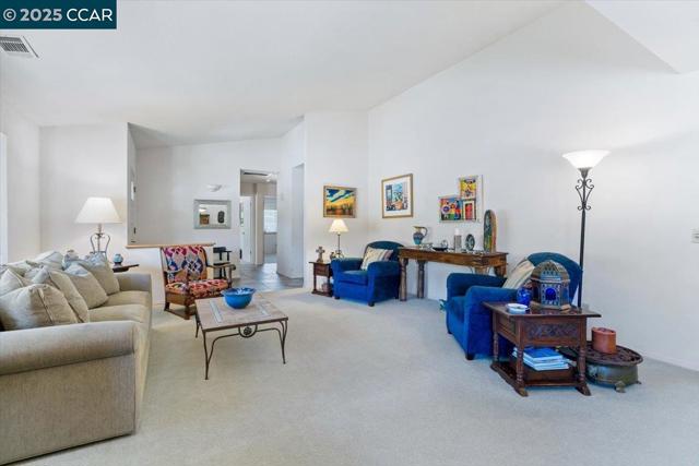 891 Robin Cir, Arroyo Grande CA: https://media.crmls.org/mediaz/e669e751-3516-41ce-8beb-f26b20f939b5.jpg