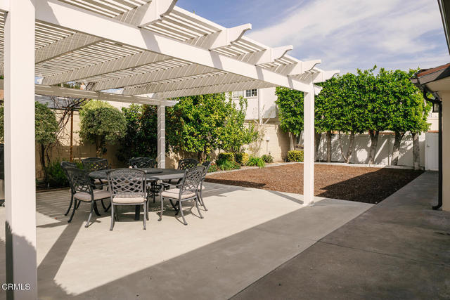 Detail Gallery Image 10 of 72 For 2506 Weston Pl, Glendale,  CA 91208 - 3 Beds | 2 Baths