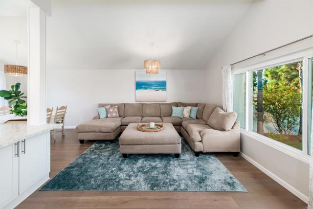 Detail Gallery Image 10 of 40 For 3101 Levante St, Carlsbad,  CA 92009 - 4 Beds | 3 Baths