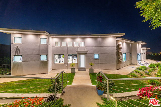 Drew Fenton | 28405 Via Acero Street Malibu CA | MLS: 7236533
