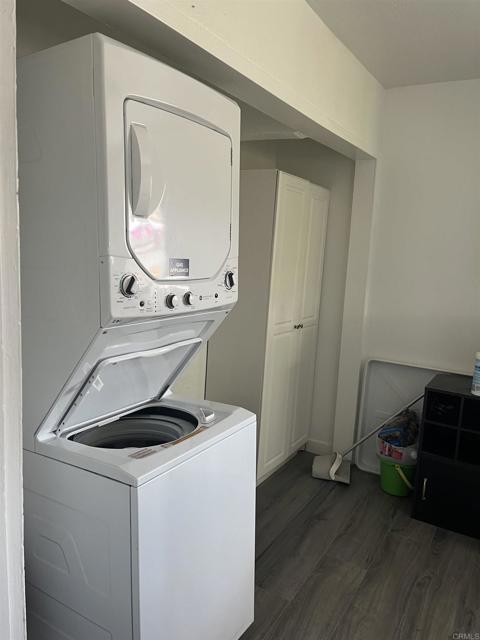 Detail Gallery Image 9 of 10 For 833 60th St, San Diego,  CA 92114 - 2 Beds | 1 Baths