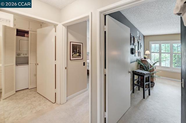 1301 Leisure Ln, Walnut Creek CA: https://media.crmls.org/mediaz/e66c0ce3-ce02-4a5b-9f01-e1ac69e6aa25.jpg