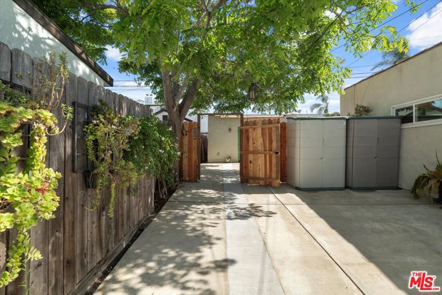 3156 W 74th Street, Los Angeles CA: https://media.crmls.org/mediaz/e66c3404-a4b8-473f-bd60-be5fb0a47f92.jpg