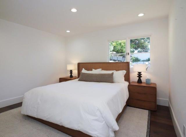 32524 Seacliff Drive, Rancho Palos Verdes CA: https://media.crmls.org/mediaz/e66ccec3-2493-4d0e-908b-c63a1a9fd0d9.jpg