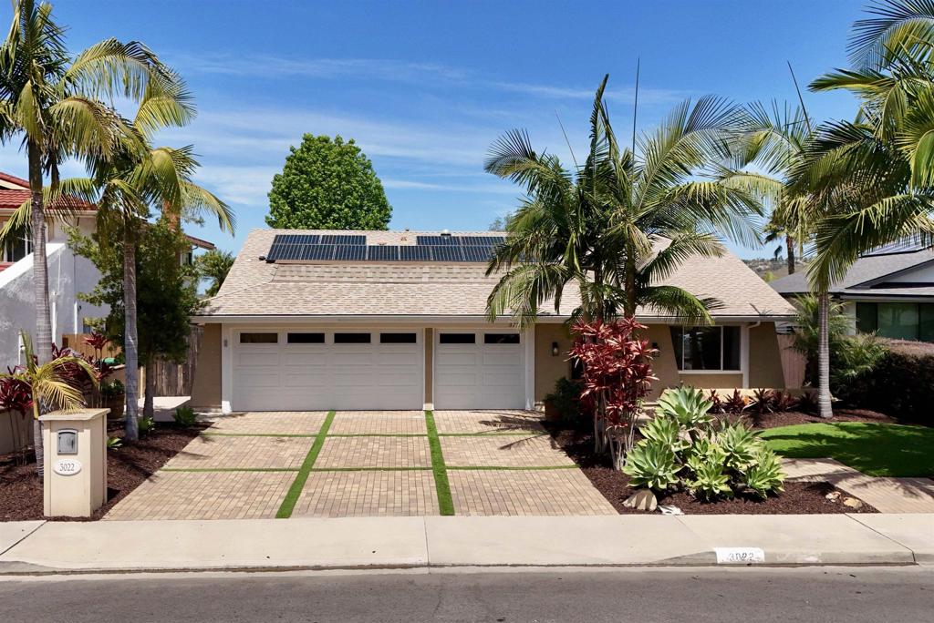 3022 Azahar Court