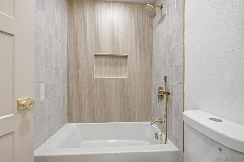 3227 Mercer - photo 10