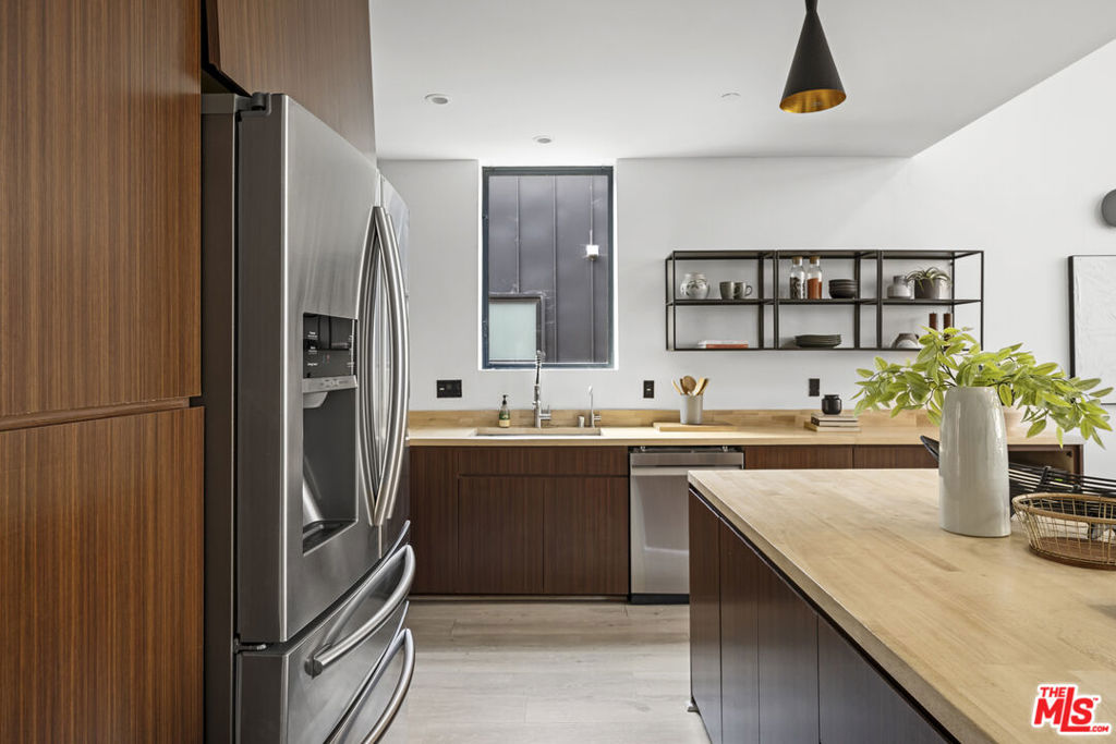 MLS #25532451 img 34