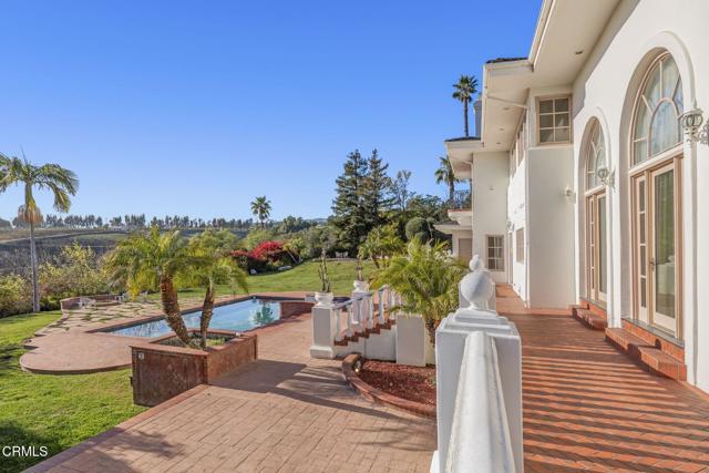 5287 N Creston Lane, Somis CA: https://media.crmls.org/mediaz/e66eaba8-ba3d-4c53-aee8-7440ea257bcd.jpg