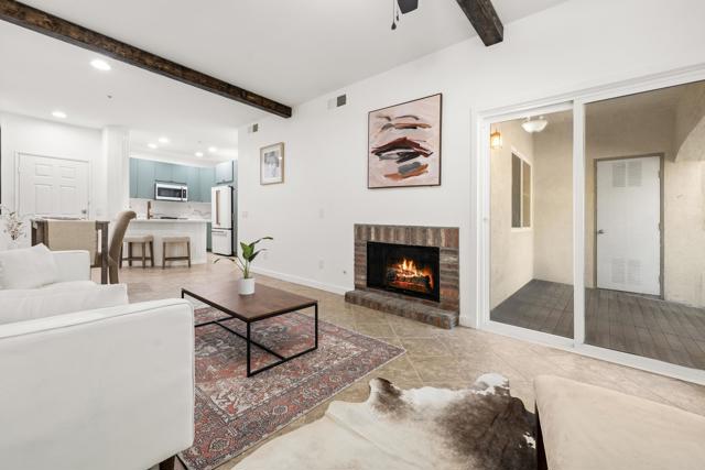 26514 Arboretum Way, Murrieta CA: https://media.crmls.org/mediaz/e66f6d10-5fb4-4a58-b026-877f0f6309de.jpg