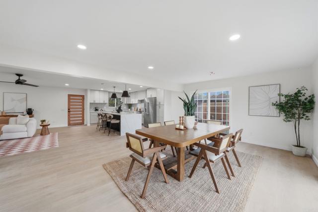 Detail Gallery Image 17 of 35 For 3296 via Bartolo, San Diego,  CA 92111 - 4 Beds | 3 Baths