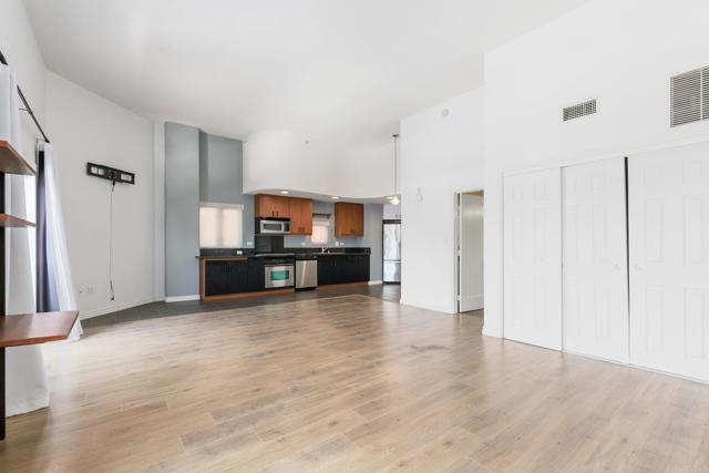 Image 11 of 35 For 550 15th Street 809