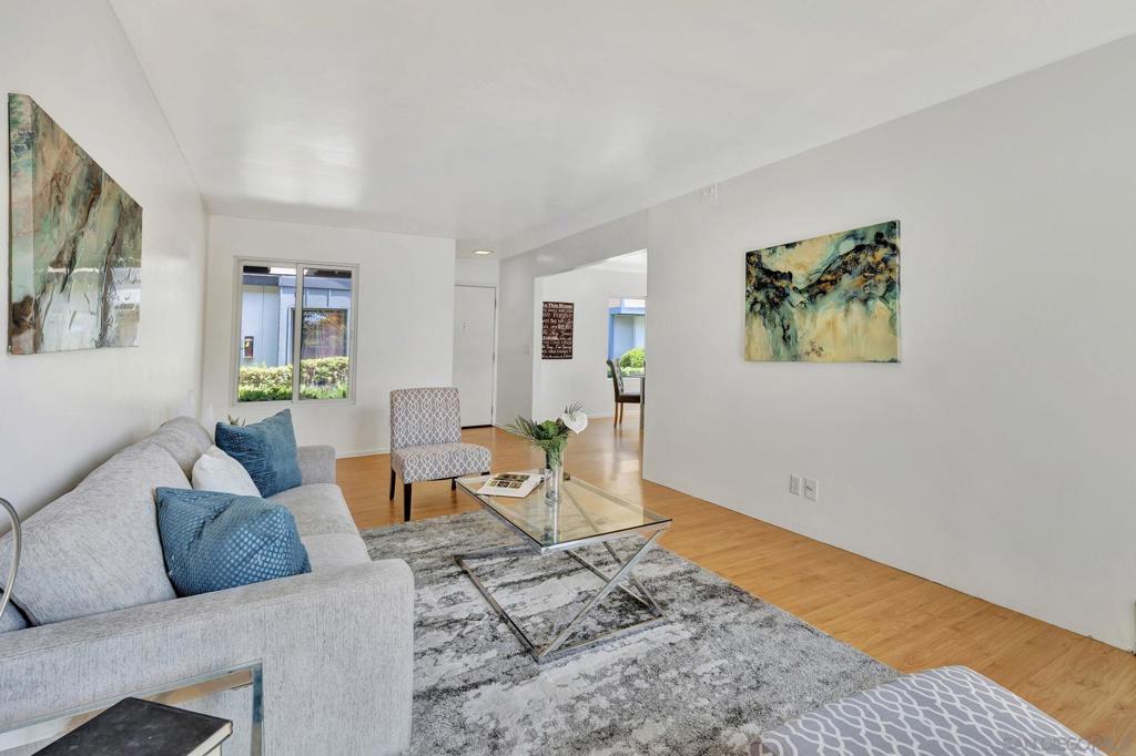 MLS #250034527SD img 5