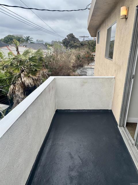 1217 S Ogden Drive, Los Angeles CA: https://media.crmls.org/mediaz/e6711c95-3eed-47ea-bbb6-82dae84d6470.jpg