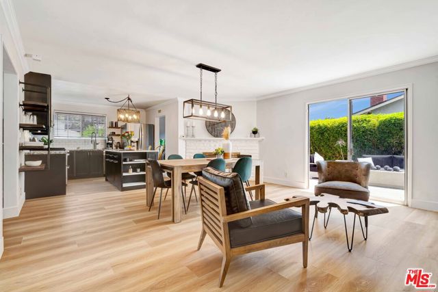 6814 Berquist Avenue, West Hills CA: https://media.crmls.org/mediaz/e673031b-85ee-4d4a-9fe6-a52694bf6487.jpg