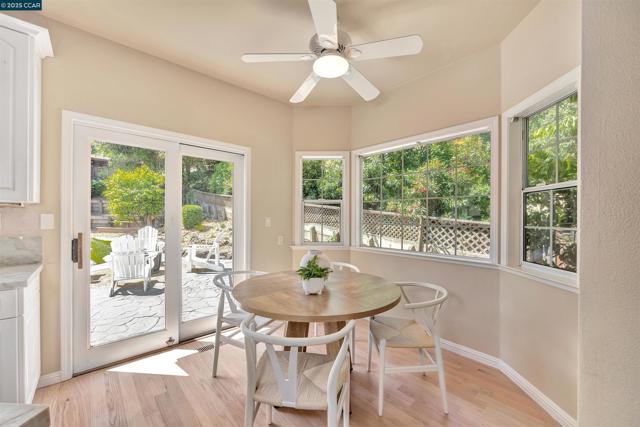 48 Sterling Way, Lafayette CA: https://media.crmls.org/mediaz/e67380d6-7532-481a-9cc8-10ce4d617485.jpg