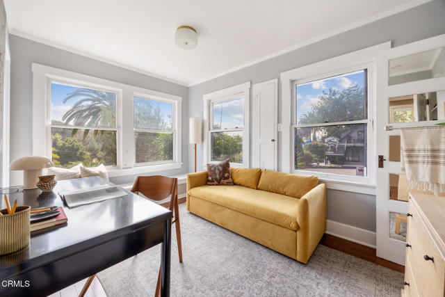 2116 Apex Avenue, Los Angeles CA: https://media.crmls.org/mediaz/e674a825-c01e-4b32-a369-bd3a7ee8e92c.jpg