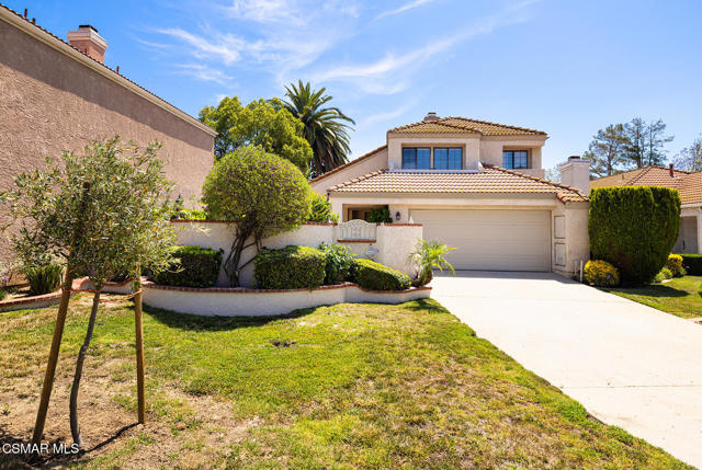2124 Snowberry Court, Simi Valley CA: https://media.crmls.org/mediaz/e67667e3-d771-4f8f-abb9-aa176bb639aa.jpg
