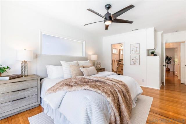 2602 N Louise, Santa Ana CA: https://media.crmls.org/mediaz/e676aea6-bf11-4046-8a98-4fcaf67b593e.jpg