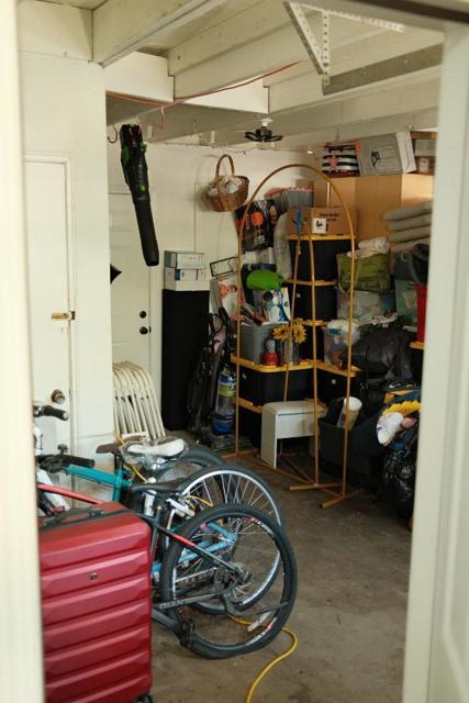 101 Maple Street, Modesto CA: https://media.crmls.org/mediaz/e67752e5-b8cc-4425-bd3b-6adb586b59a9.jpg