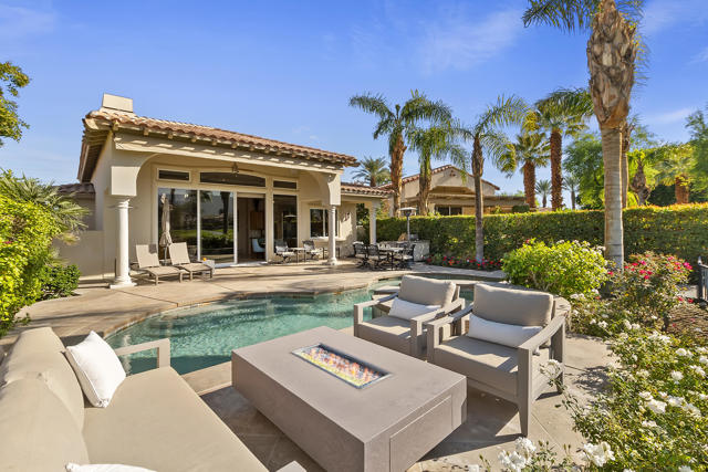 79918 Mission E Drive, La Quinta CA: https://media.crmls.org/mediaz/e677e312-3ce7-40f2-a71c-dbbfa1bf61d7.jpg