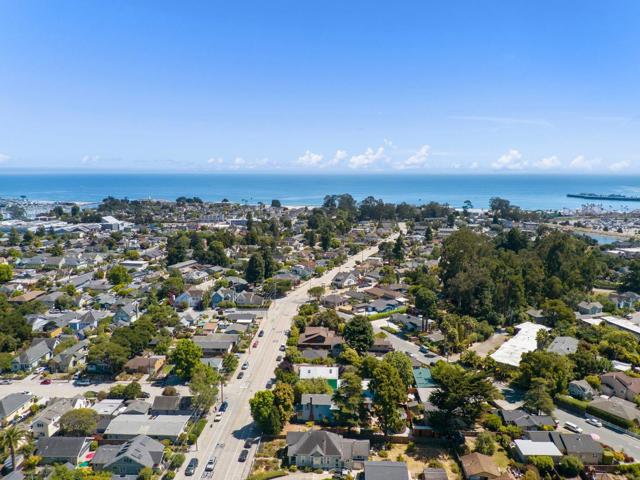 505 Cayuga Street, Santa Cruz CA: https://media.crmls.org/mediaz/e678f3e2-1a6a-46d6-918a-f5436bc2c364.jpg
