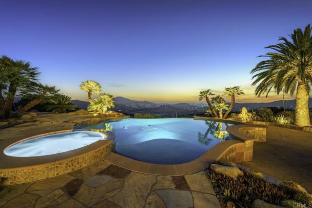 Image 70 of 75 For 14949 Presilla Dr