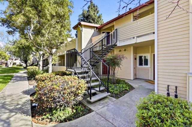 1066 Cedar Gables Drive, San Jose CA: https://media.crmls.org/mediaz/e67a0124-46ee-428b-af1a-c8ffa8dd7869.jpg