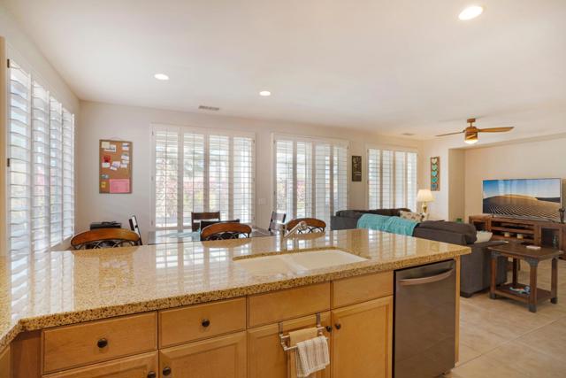 60920 Living Stone Drive, La Quinta CA: https://media.crmls.org/mediaz/e67a04e1-a104-4d20-a12e-acc947a48adb.jpg