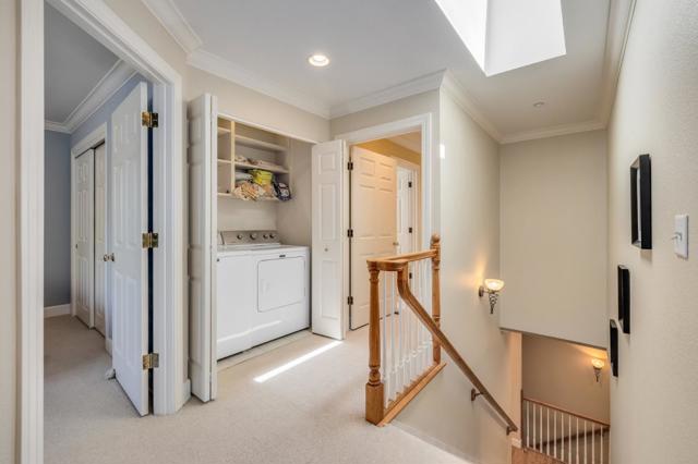 992 Lakeview Way, Redwood City CA: https://media.crmls.org/mediaz/e67beb25-7f63-46ec-ae61-cd6755ae019c.jpg