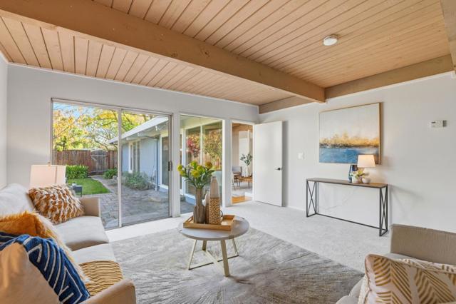 3839 Ross Road, Palo Alto CA: https://media.crmls.org/mediaz/e67d3cb5-46ed-427b-ae8e-23258bedfa51.jpg