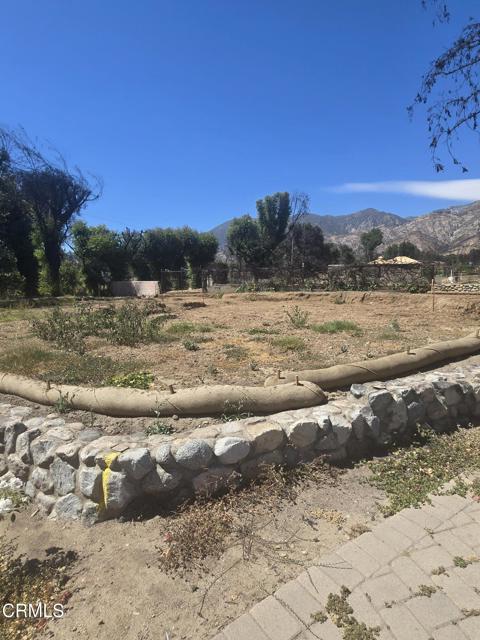 3015 Highview Avenue, Altadena CA: https://media.crmls.org/mediaz/e67dcd1c-c30b-405b-a32a-4d6839019b87.jpg