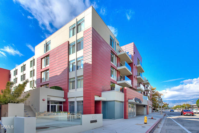 Detail Gallery Image 14 of 56 For 133 S Los Robles Ave #205,  Pasadena,  CA 91101 - 2 Beds | 2 Baths