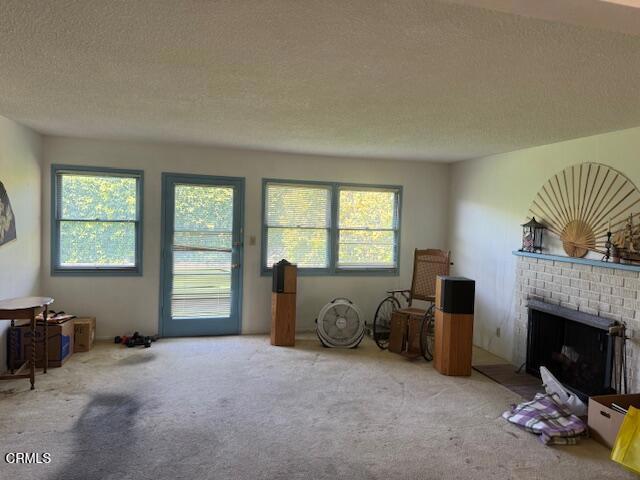 Detail Gallery Image 3 of 6 For 6019 Cloverly St, Ventura,  CA 93003 - 3 Beds | 2 Baths