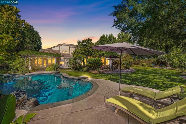 Image 38 of 41 For 820 Foxtail Ct