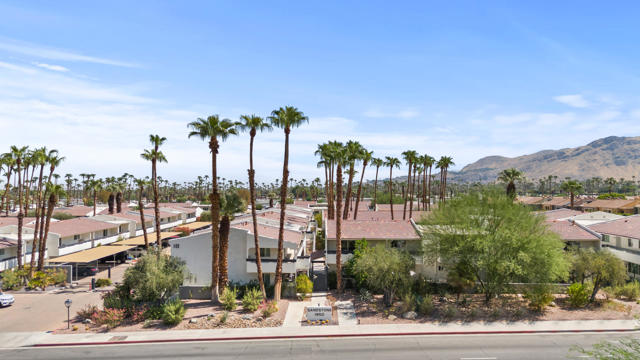 1950 S Palm Canyon, Palm Springs CA: https://media.crmls.org/mediaz/e6821a8d-f938-44f1-8e15-fe941e997f32.jpg