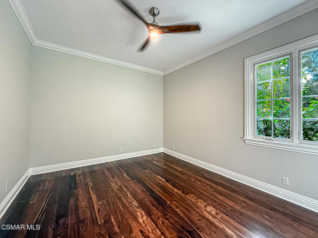 581 Lakeview Canyon Road, Westlake Village CA: https://media.crmls.org/mediaz/e68302bb-dfe6-40e2-af7e-186182fa509c.jpg