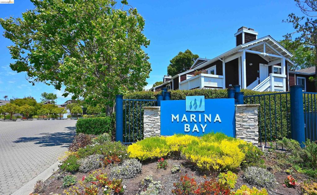 58 Marina Lakes Dr