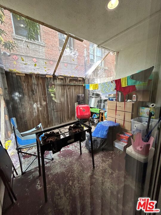 Image 10 of 12 For 833 Alvarado Street