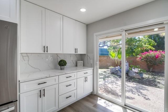12580 Oaks North Drive, San Diego CA: https://media.crmls.org/mediaz/e68838cc-500f-4627-90be-8e0a4650e0f6.jpg