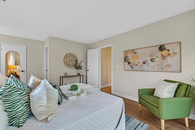 35629 Dee Pl, Fremont CA: https://media.crmls.org/mediaz/e68853dd-8014-475d-8fd0-40a2030f782e.jpg