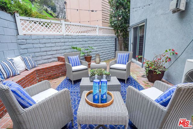 3 Bed Home for Sale in Los Angeles, California