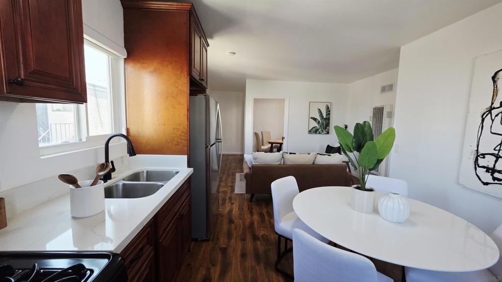 MLS #250032598SD image #36