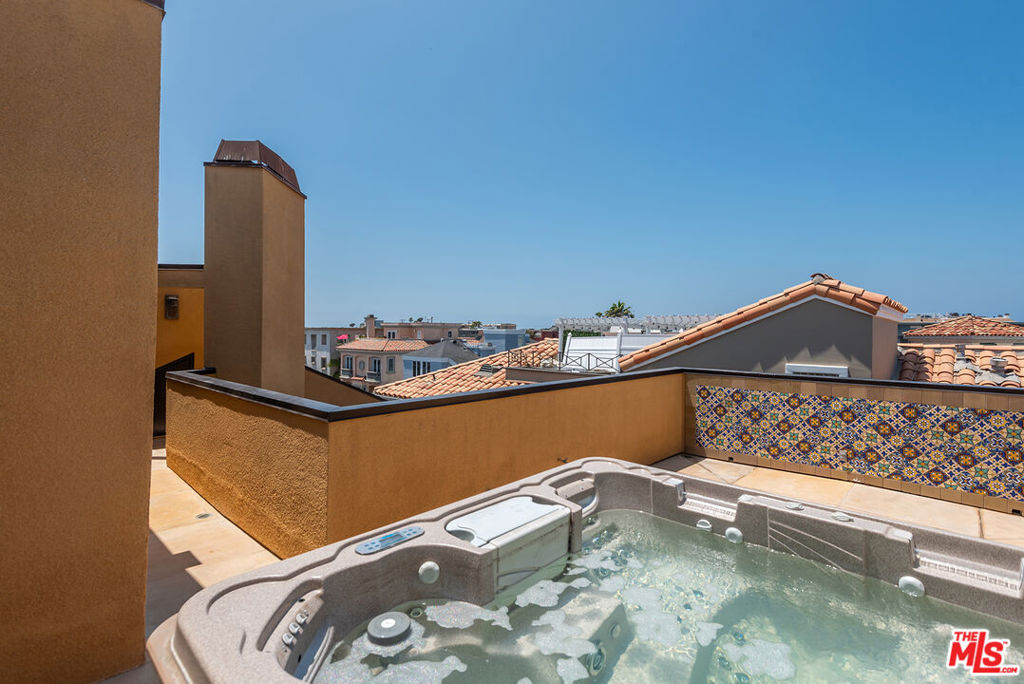 MLS #25616205 image #24