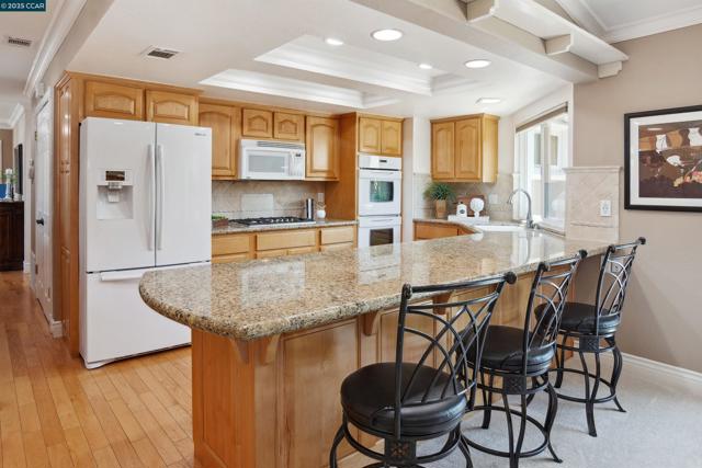 3509 Gulfstream Street, Pleasanton CA: https://media.crmls.org/mediaz/e68b6a30-793b-492a-846e-568c5d59791c.jpg