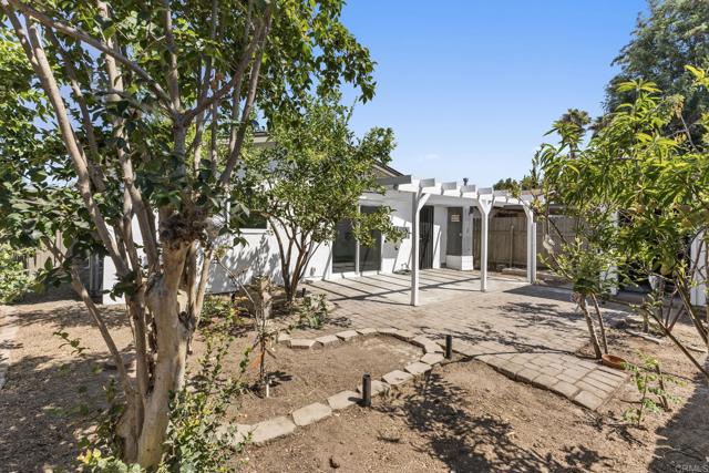 Detail Gallery Image 36 of 38 For 1745 Acorn St, Escondido,  CA 92027 - 2 Beds | 1 Baths
