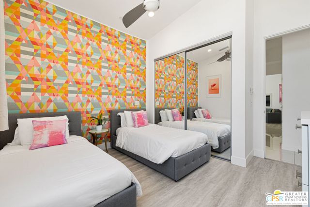 2461 N Junipero Avenue, Palm Springs, CA 92262